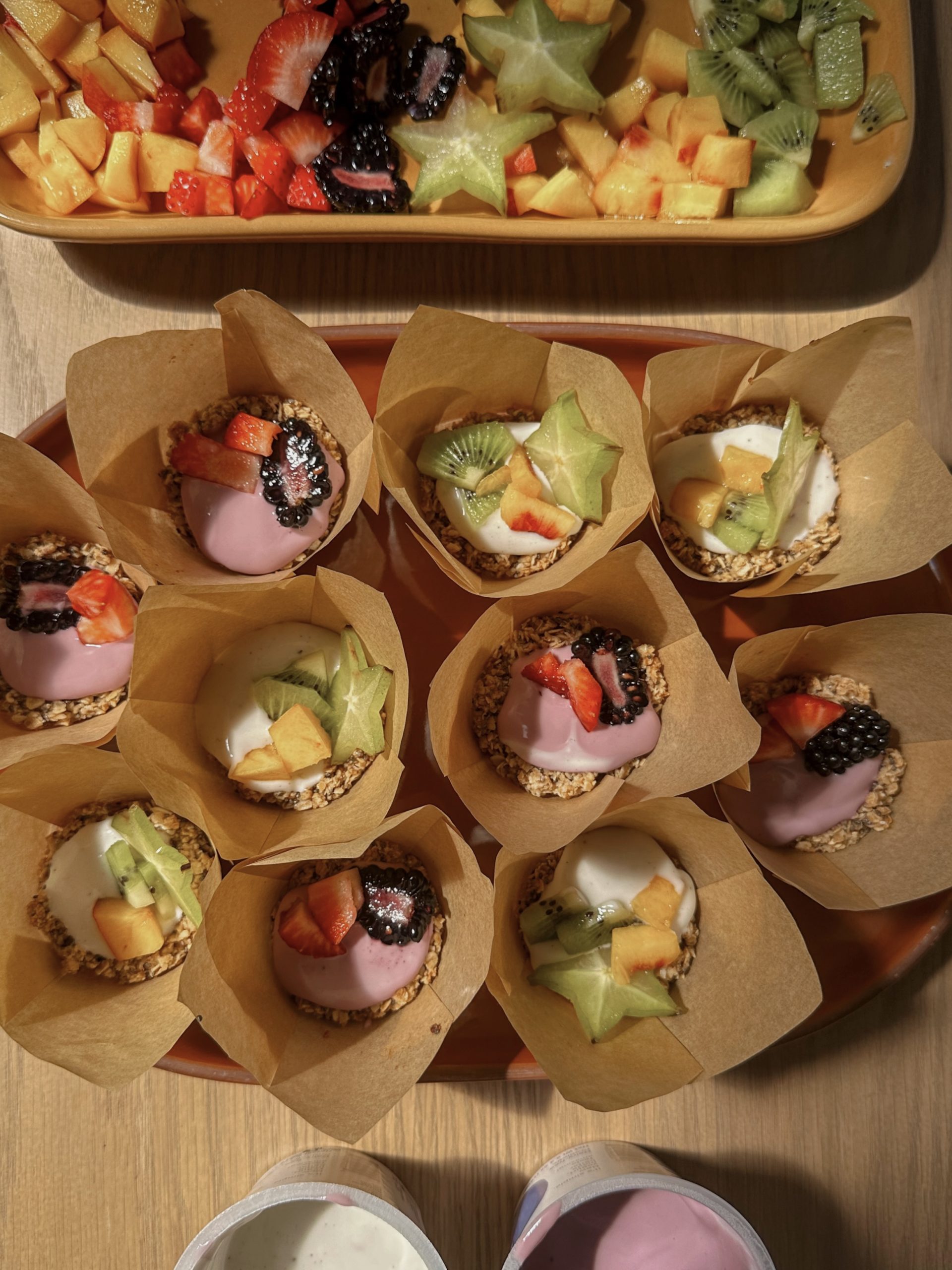 Healthy Oatmeal Fruit Cups