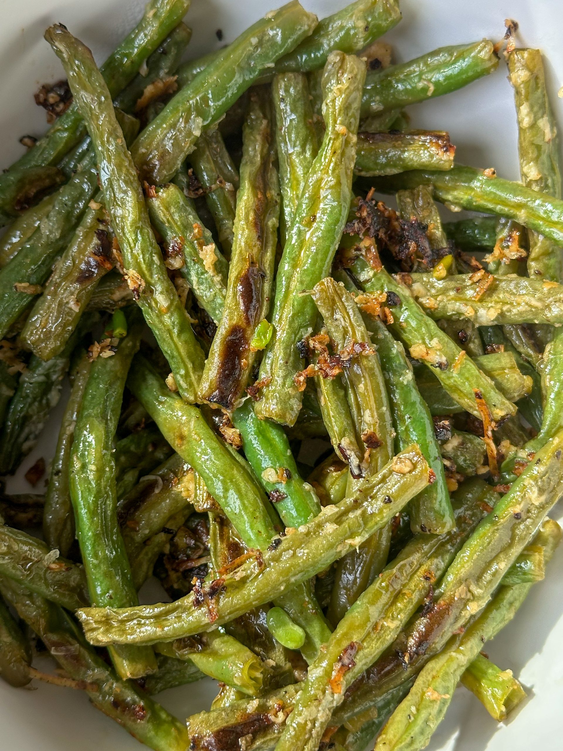 Garlic Parmesan Roasted Green Beans